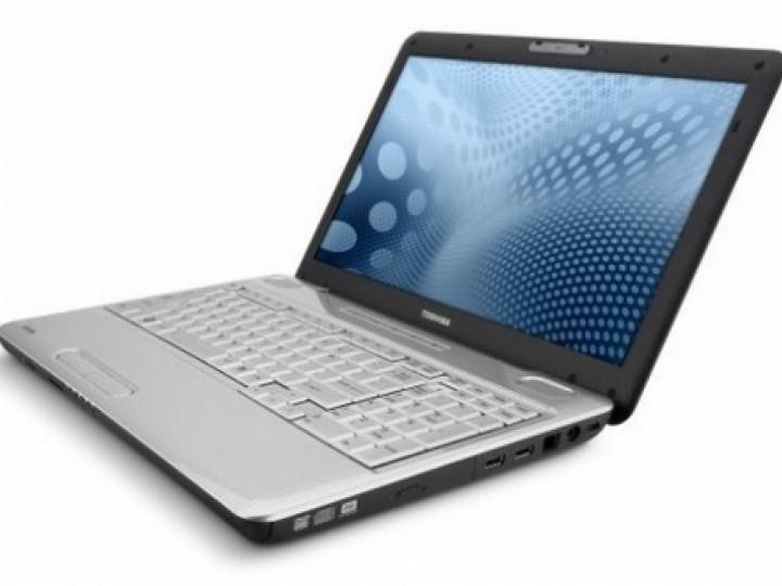 Toshiba Satellite L500 - 3. kép