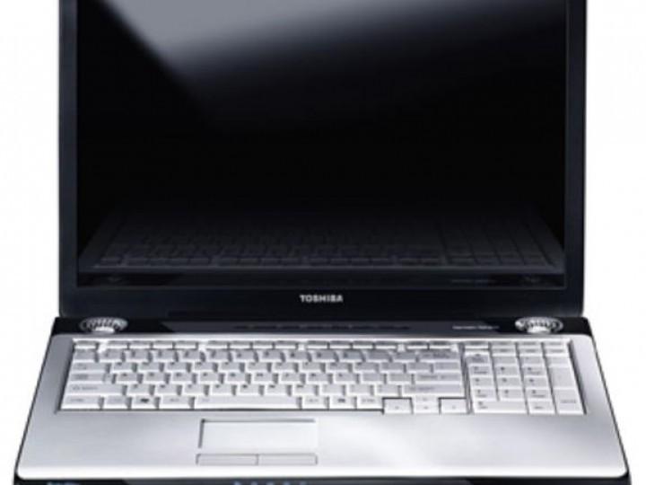 Toshiba Satellite P200 - 2. kép