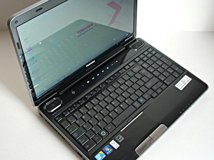 Toshiba Satellite A500 - 3. kép