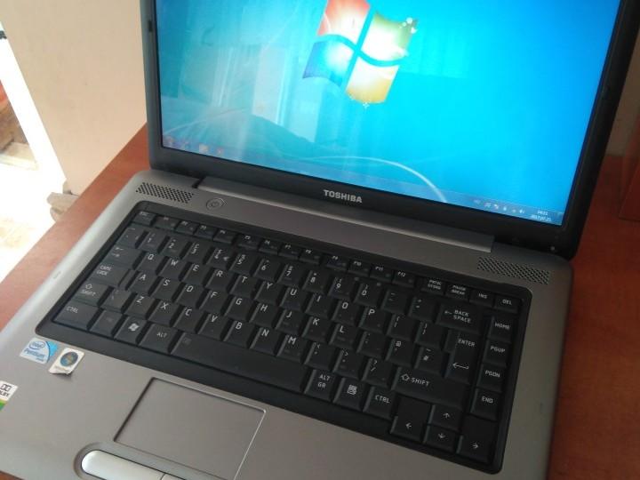 Toshiba Tecra A300 - 1. kép