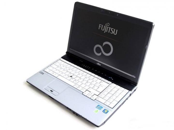 Fujitsu LifeBook E751 - 1. kép