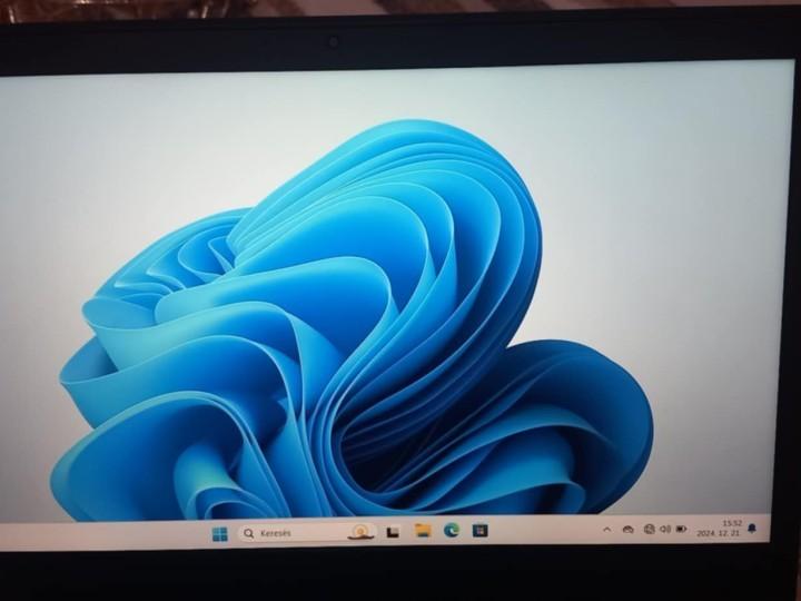 Lenovo ThinkPad T470s - 3. kép