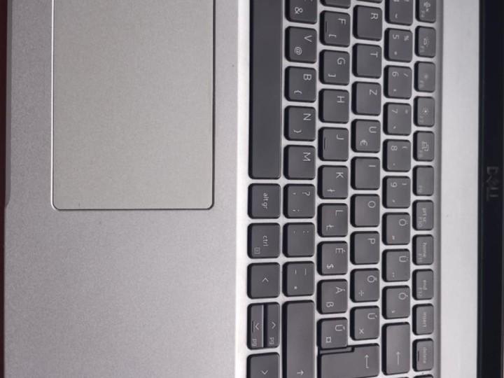 Dell Latitude 5520 - 3. kép