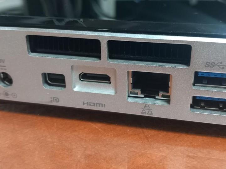 Intel NUC D34010WYK PC - 2. kép