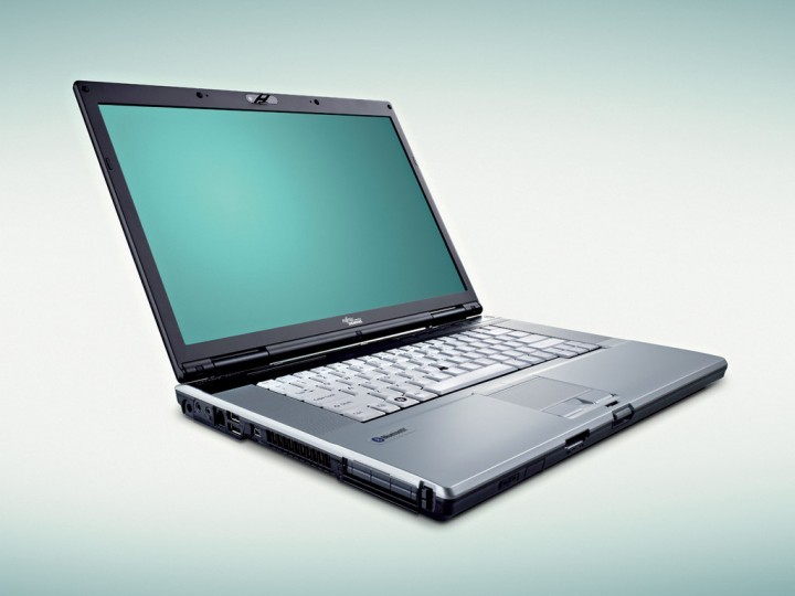 Fujitsu LifeBook E8410 - DIGIPC.hu
