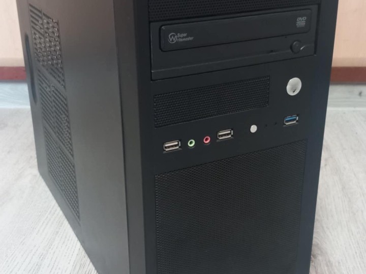 Gigabyte Core i3 PC